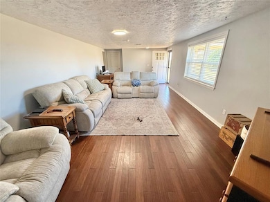 15890 S 2056 Rd, Altus, OK 73521 - photo 7