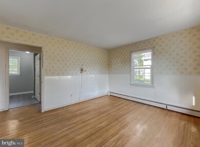 25465 Point Lookout Rd, Leonardtown, MD 20650 - photo 5