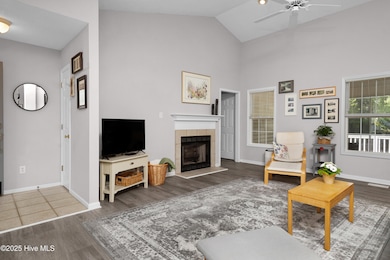 1610 W Hightree Lane, New Bern, NC 28562