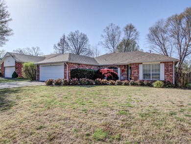 500 Quail Ridge Dr, Tahlequah, OK 74464 - photo 2