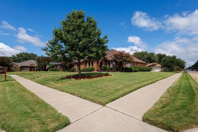 500 Silverleaf Ct, Wylie, TX 75098 - photo 2
