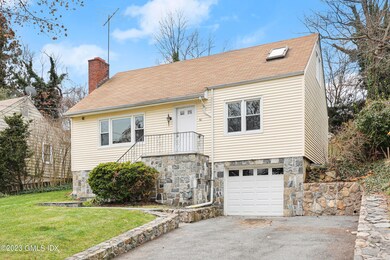 30 Perna Ln, Riverside, CT 06878 - photo 2