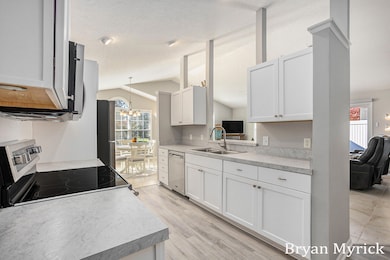 2933 Willow View Way unit 21, Holland, MI 49424 - photo 6