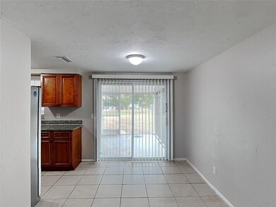 unlisted-address, Sarasota, FL 34232 - photo 5