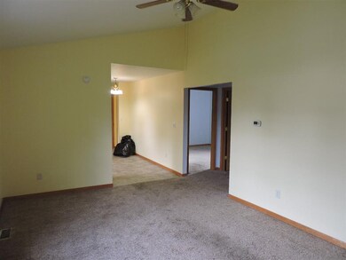 309 N Morgan St unit . C, Mentone, IN 46539 - photo 7