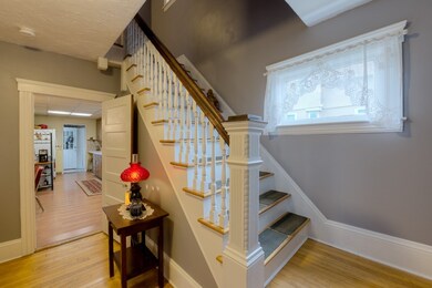 89 Fairhaven Rd, Worcester, MA 01606 - photo 4