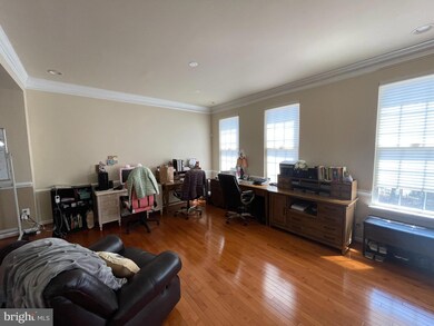 22620 Welborne Manor Square, Ashburn, VA 20148 - photo 6