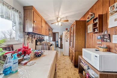 2033 Bushy Run Rd, Jeannette, PA 15644 - photo 5