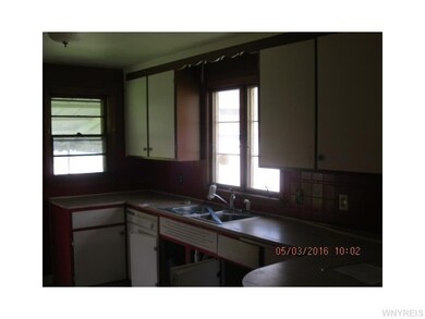 660 Shad St, North Tonawanda, NY 14120 - photo 4