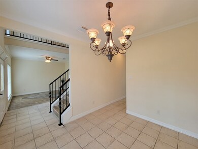 308 W 34th St, Houston, TX 77018 - photo 5