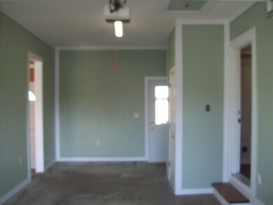 727 Poplar St, Tipton, IN 46072 - photo 4