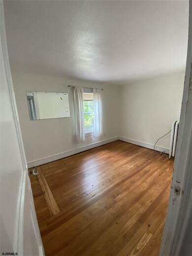 18 W Pierson Ave, Somers Point, NJ 08244 - photo 5