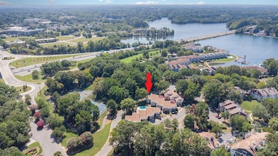 765 Southwest Dr unit 15, Davidson, NC 28036 - photo 3