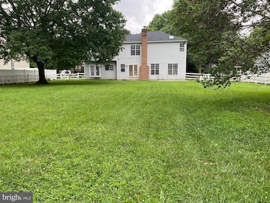 14506 Dolbrook Ln, Bowie, MD 20721 - photo 4