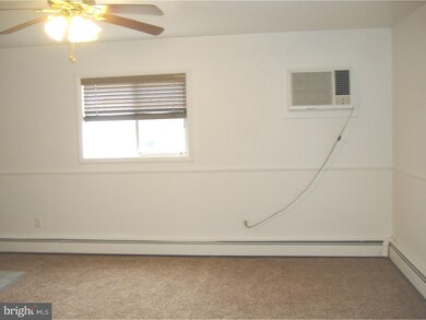 61 Canoebirch Rd, Levittown, PA 19057 - photo 6