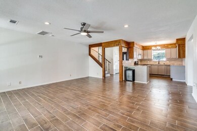 602 Hunter St, Bonham, TX 75418 - photo 4