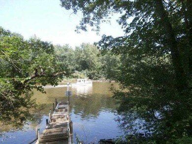 Waterfront/Dock/Pier