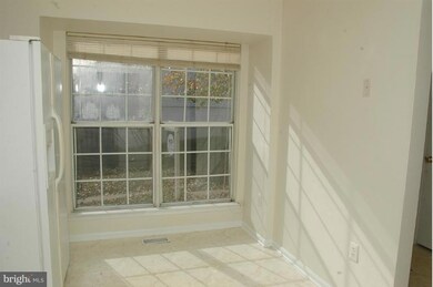 13948 Gunners Place, Centreville, VA 20121 - photo 2