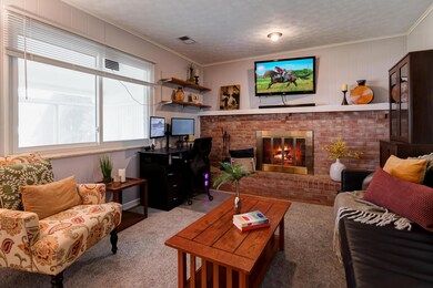 2066 Honeytree Loop-19
