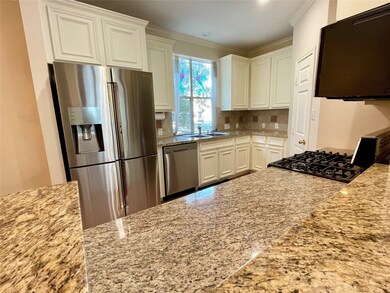 1702 Tuam St unit A, Houston, TX 77004 - photo 5