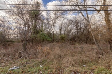 5 Delar Pkwy, Franklin Park, NJ 08823 - photo 5