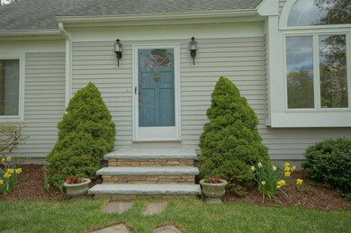 15 Lindsay Rd, Hooksett, NH 03106 - photo 3