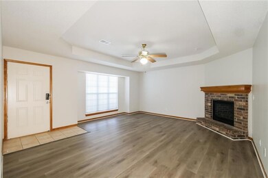 315 E Elm St, Raymore, MO 64083 - photo 4