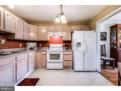 29 Village Ct, Wilmington, DE 19805 - photo 4