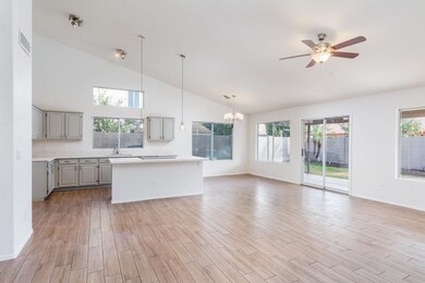 11329 W Crimson Ln -- MLS-11