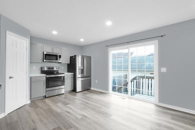 6527 Crab Apple Dr unit B, Canal Winchester, OH 43110 - photo 5