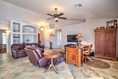 1645 S Weaver Dr-7
