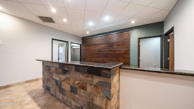 Receptionist