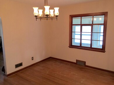 58 S Algonquin Ave, Columbus, OH 43204 - photo 5