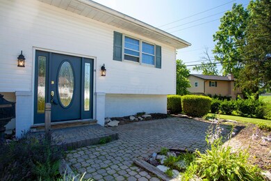 6388 Dalewood_0003