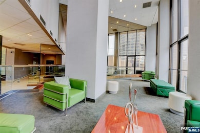 The Galaxy Towers unit 11B, Guttenberg, NJ 07093 - photo 5