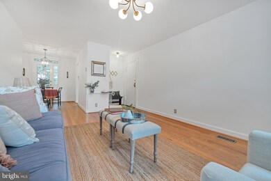 3046 S Abingdon St unit A1, Arlington, VA 22206 - photo 5