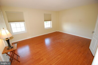 4059 Chesterwood Dr, Silver Spring, MD 20906 - photo 4