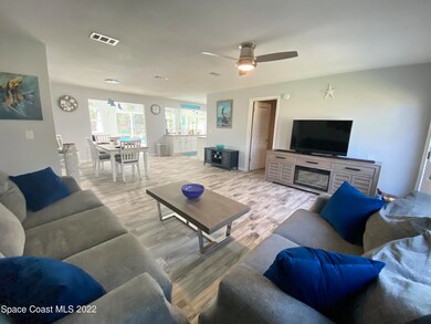 LIVING/DINING COMBO