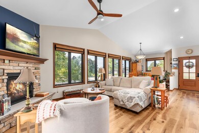 401 Inverness Terrace Ct unit 5, Baraboo, WI 53913 - photo 7