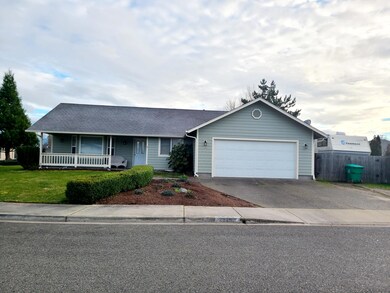 2926 Galaxy Way, Grants Pass, OR 97527 - photo 4