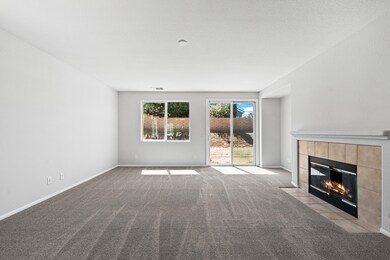 36521 Silverado Dr, Palmdale, CA 93550 - photo 5