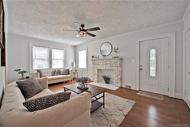 Wide open family room!