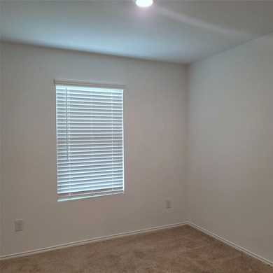 1213 Wildflower St, Ennis, TX 75119 - photo 4