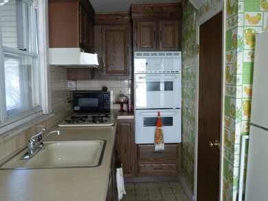KitchenE