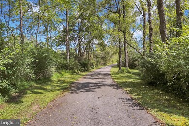 82 Grist Mill Rd, Orwigsburg, PA 17961 - photo 2