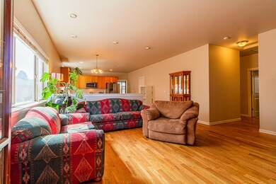 1303 NW 18th St, Redmond, OR 97756 - photo 3