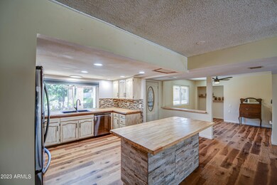 60 Leisure World unit 60, Mesa, AZ 85206 - photo 4