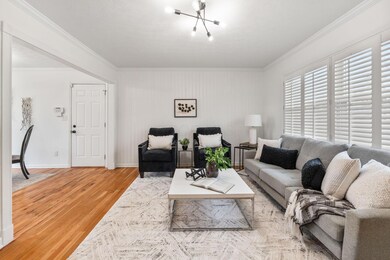 211 Colton Rd, Columbus, OH 43207 - photo 5