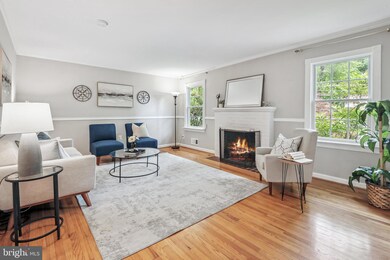 405 Berry St SE, Vienna, VA 22180 - photo 4