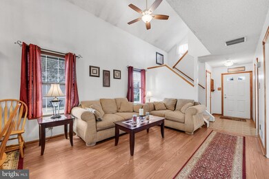 14 Fox Ln, Swedesboro, NJ 08085 - photo 3